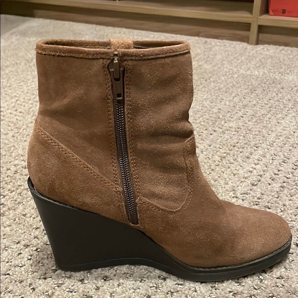 liz & co. Brown Suede Wedge Boots